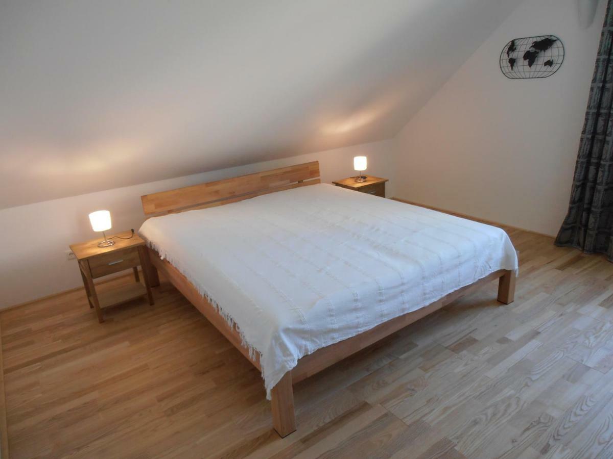 Ferienwohnung Am Kirchberg Nyulas Kültér fotó