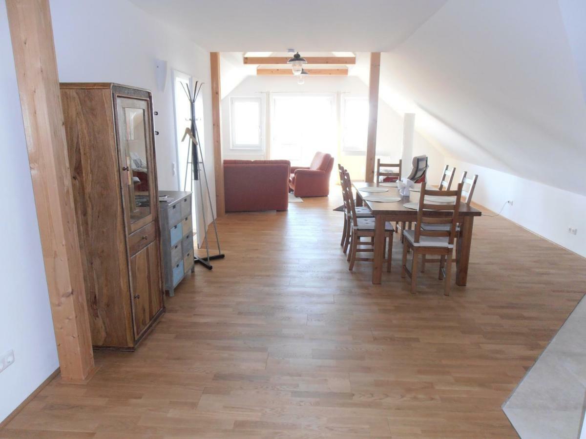 Ferienwohnung Am Kirchberg Nyulas Kültér fotó