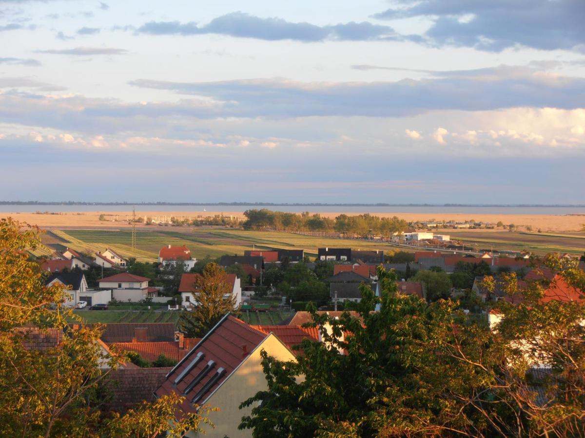 Ferienwohnung Am Kirchberg Nyulas Kültér fotó